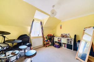 Photo 16- click for photo gallery